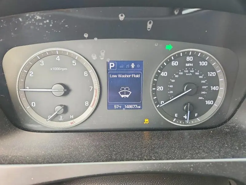 2016 HYUNDAI SONATA SE  