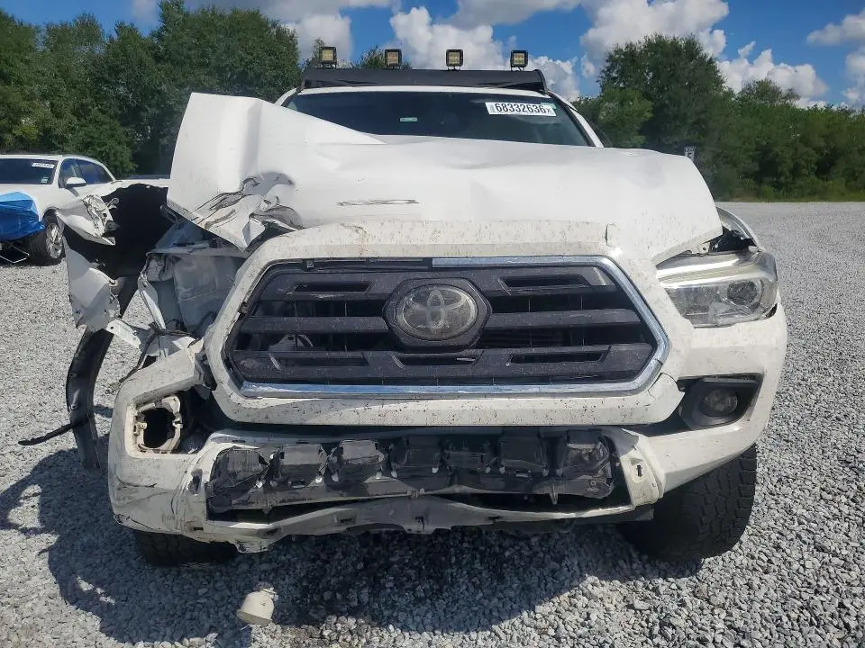 2019 TOYOTA TACOMA SR5 V6  