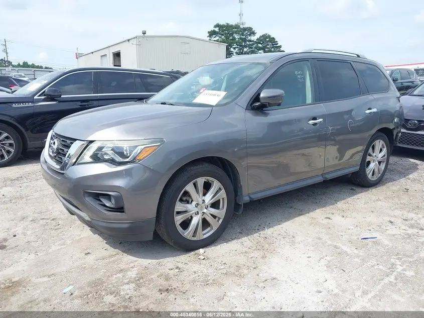 2018 NISSAN PATHFINDER SL