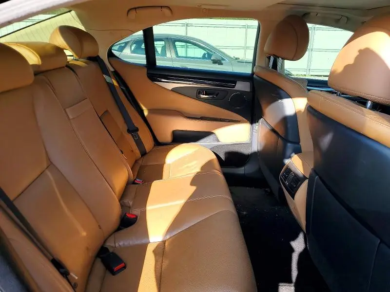 2014 LEXUS LS 460  