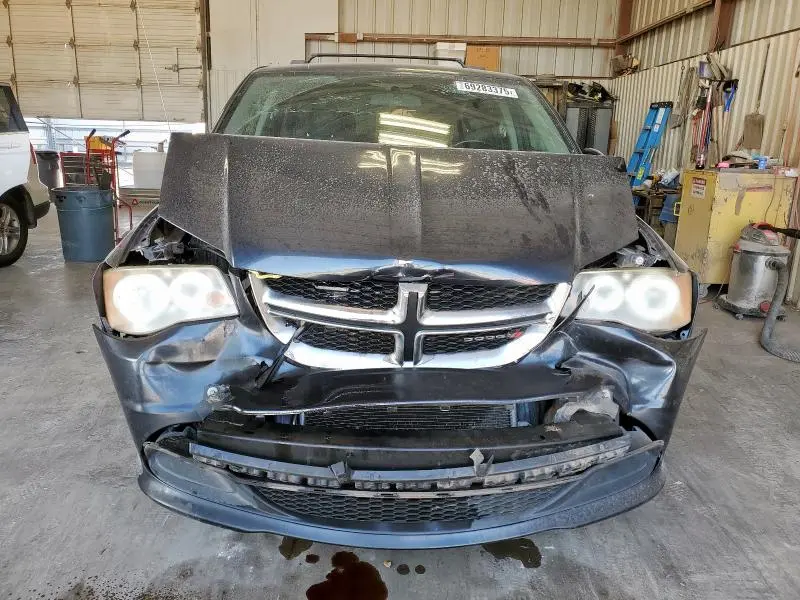 2013 DODGE GRAND CARAVAN SXT  