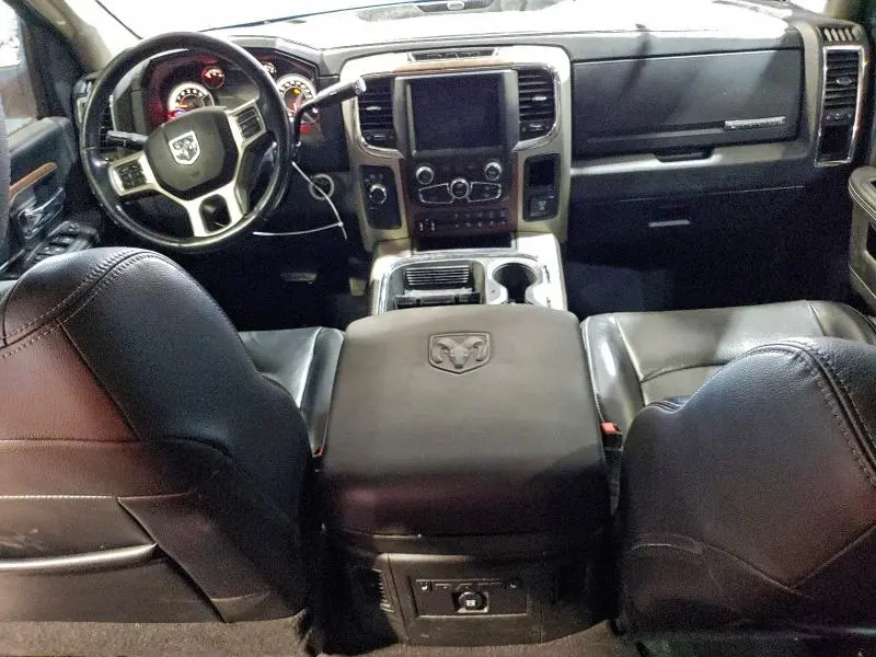 2018 RAM 3500 LARAMIE  