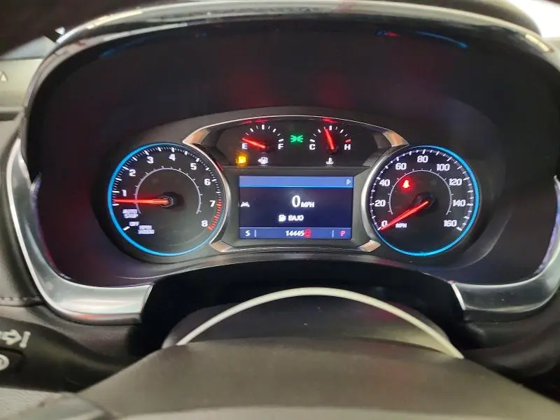 2023 CHEVROLET TRAVERSE LT  