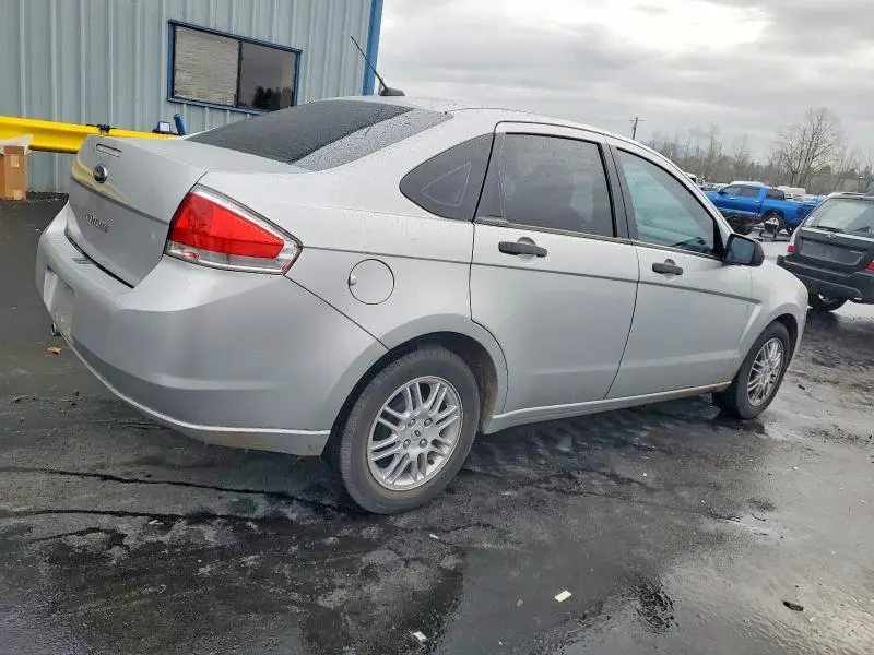 2010 FORD FOCUS SE  