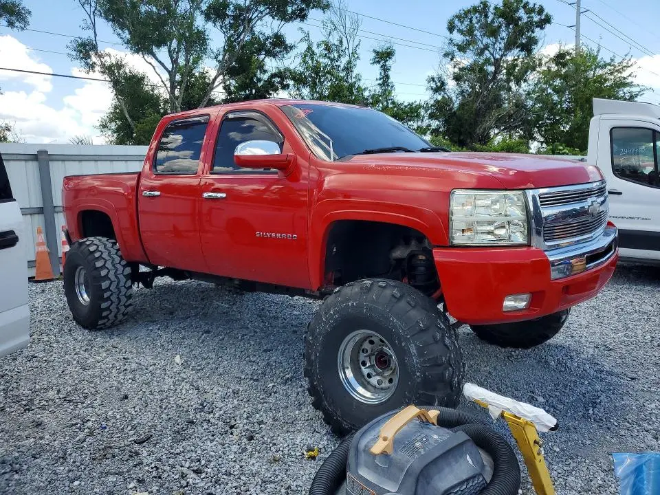 2010 CHEVROLET SILVERADO C1500 LT  