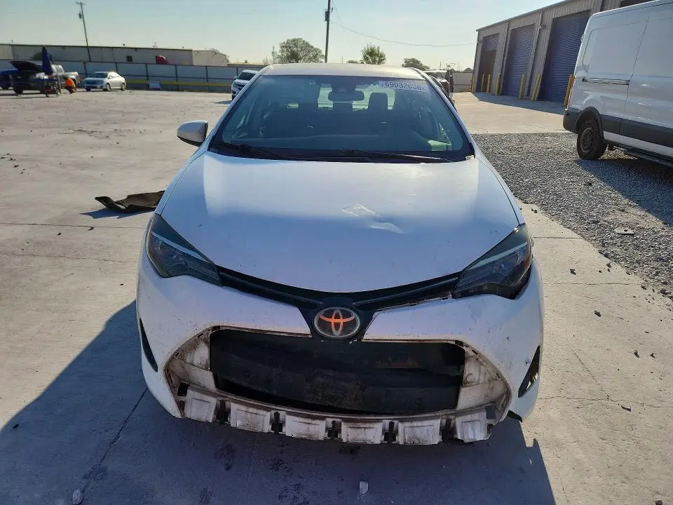 2017 TOYOTA COROLLA LE  