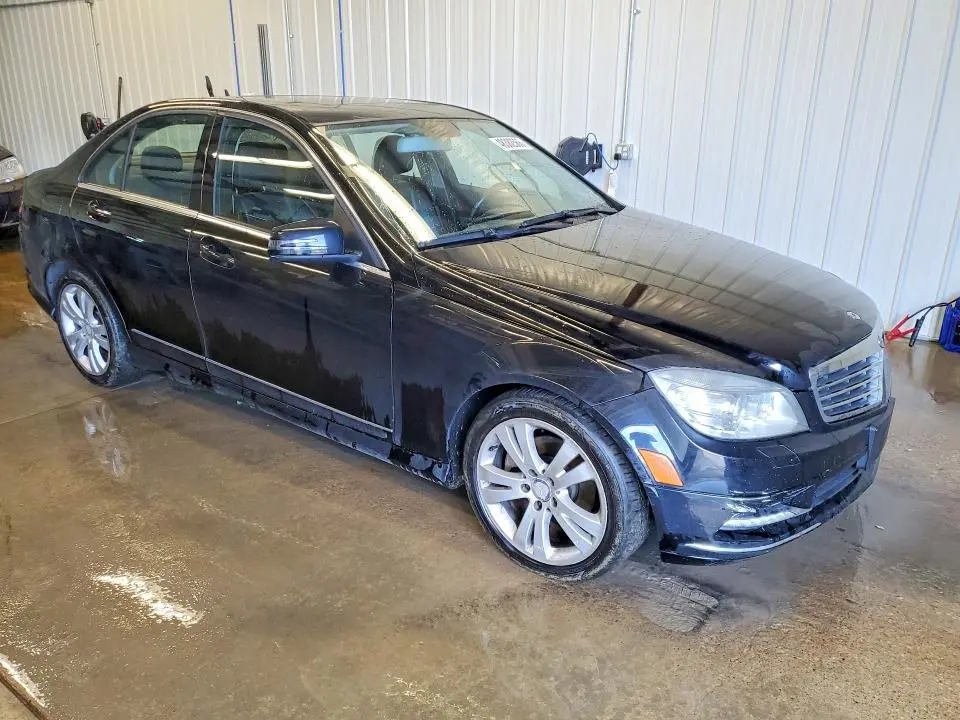 2011 MERCEDES-BENZ C 300 4MATIC  