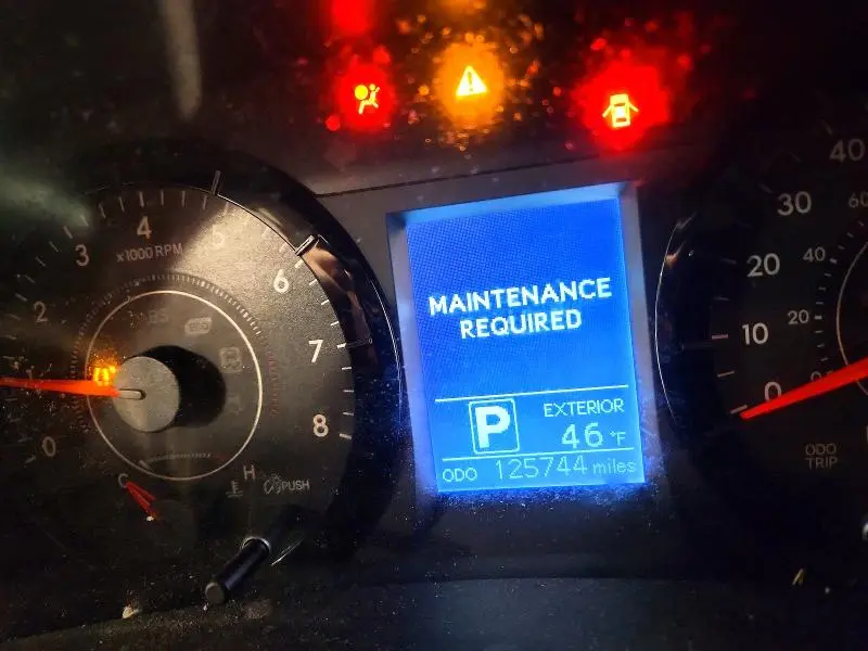 2016 TOYOTA SIENNA LE 8-PASSENGER  