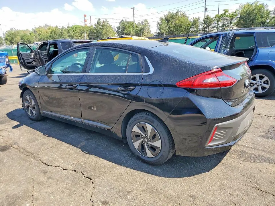 2017 HYUNDAI IONIQ SEL  