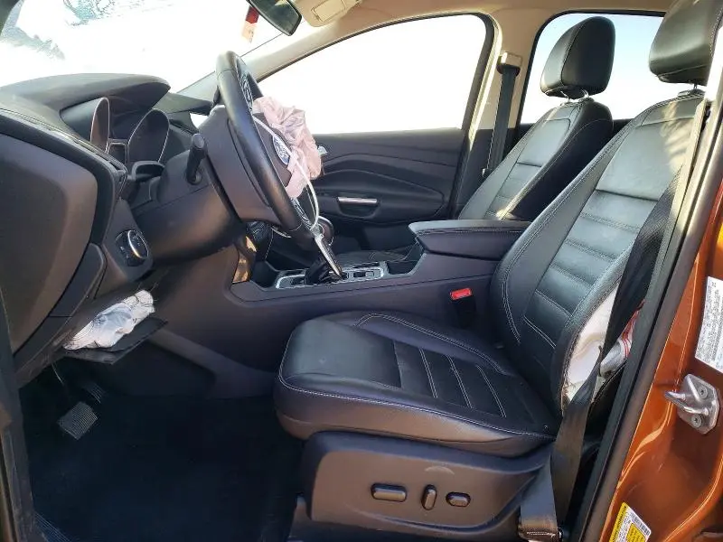 2017 FORD ESCAPE TITANIUM  