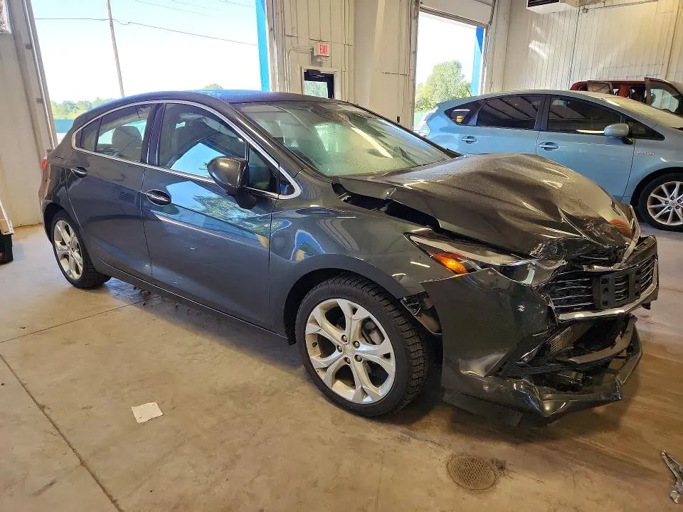 2017 CHEVROLET CRUZE PREMIER  