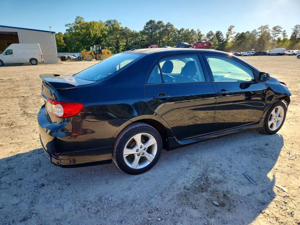 2011 TOYOTA COROLLA S  