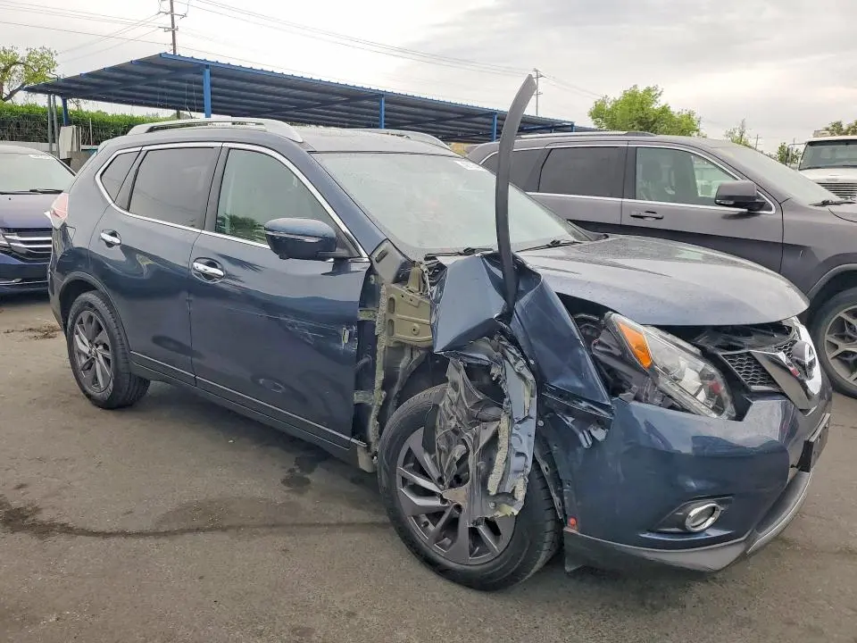 2016 NISSAN ROGUE SL  