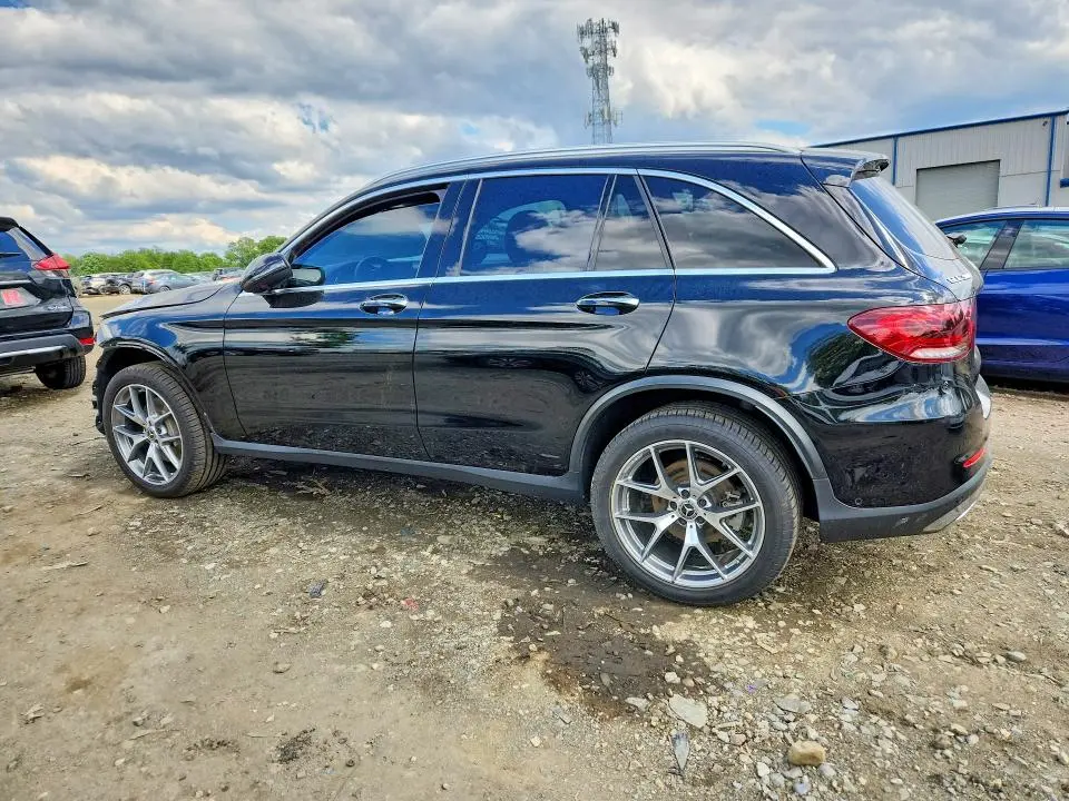 2022 MERCEDES-BENZ GLC 300 4MATIC  