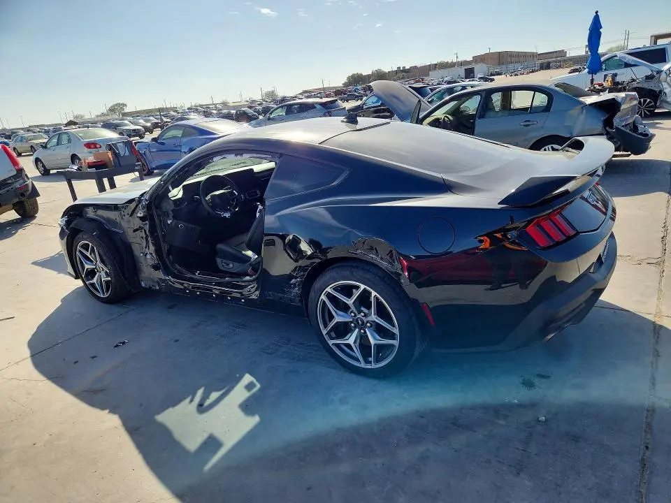 2024 FORD MUSTANG GT  
