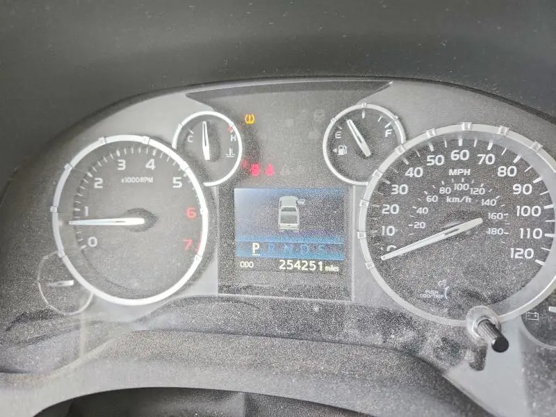2014 TOYOTA TUNDRA CREWMAX SR5  