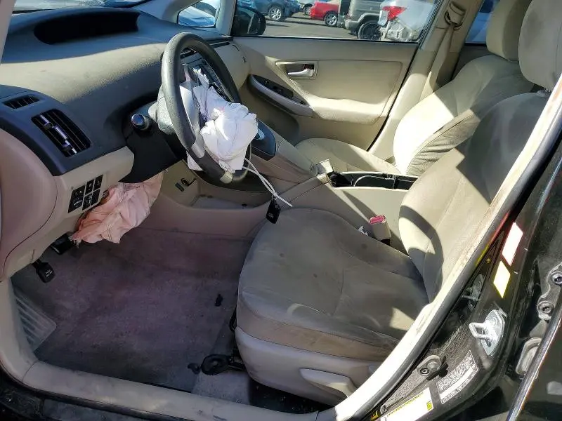 2011 TOYOTA PRIUS THREE  