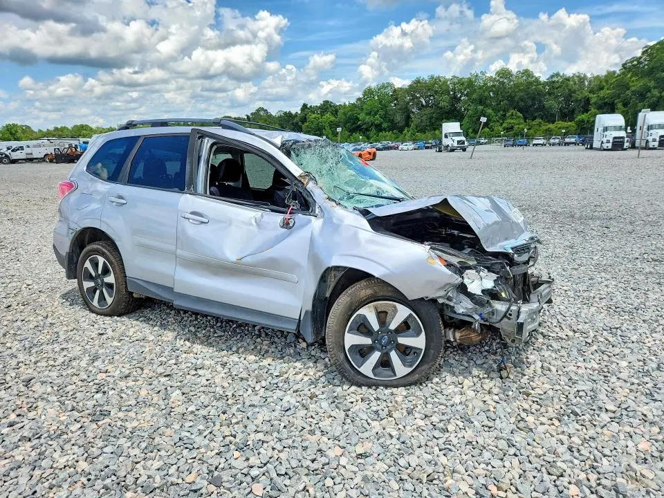 2017 SUBARU FORESTER 2.5I PREMIUM  