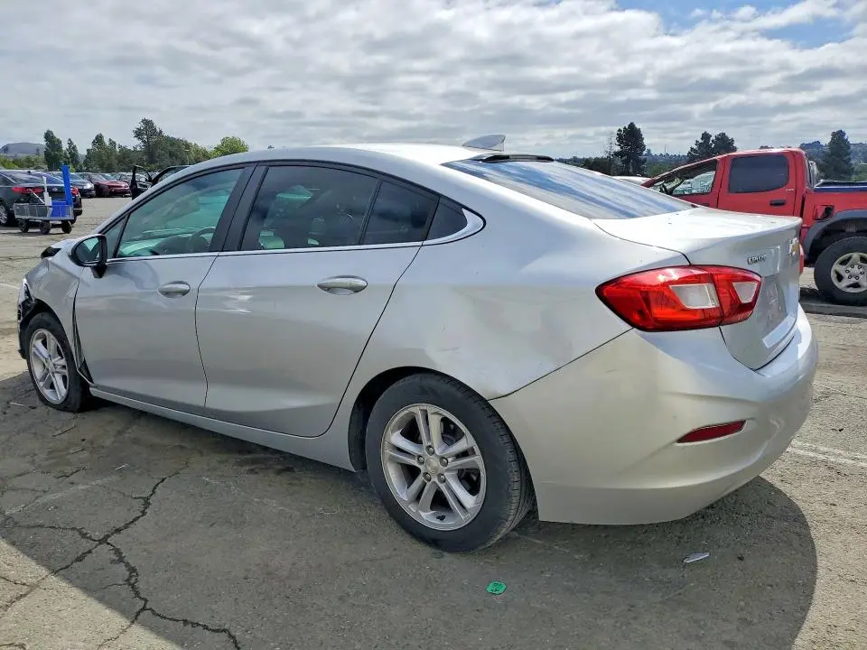2016 CHEVROLET CRUZE LT  