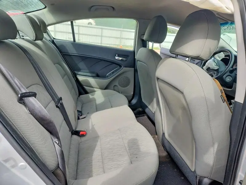 2016 KIA FORTE LX  