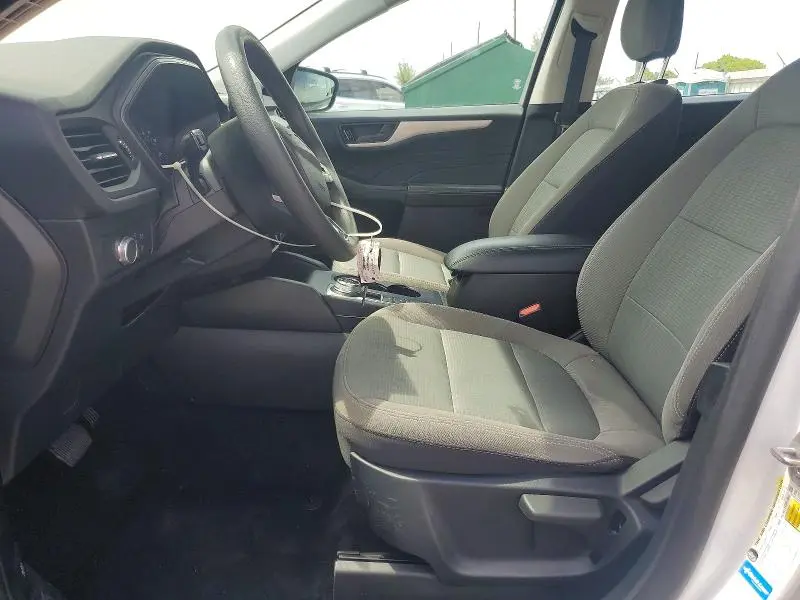 2022 FORD ESCAPE S  