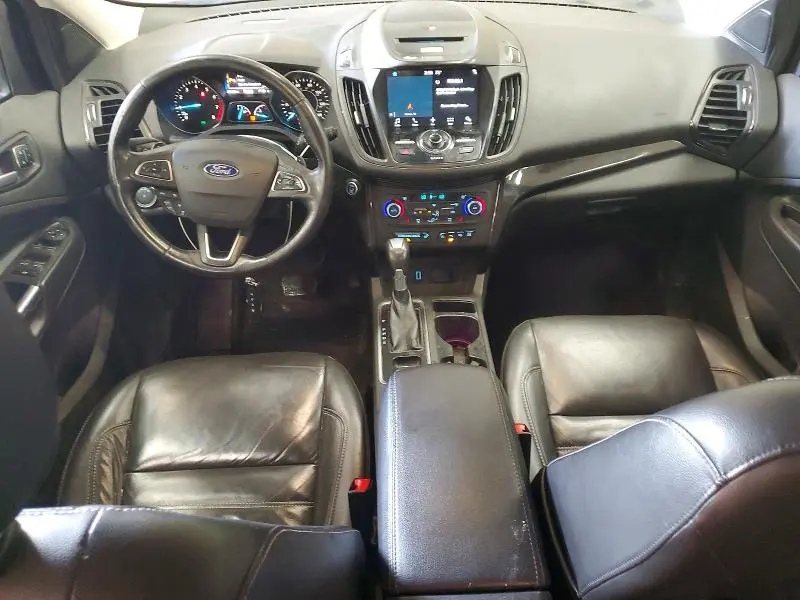 2017 FORD ESCAPE TITANIUM  
