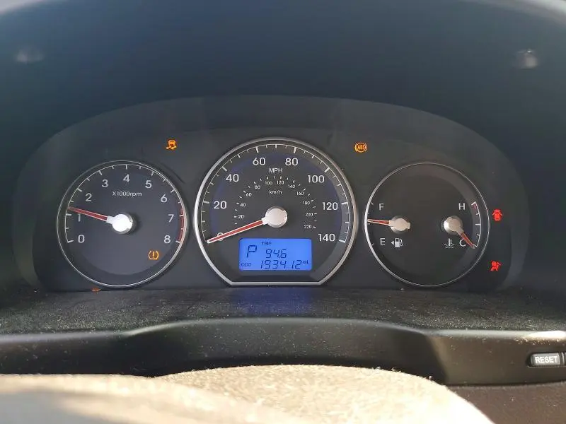 2010 HYUNDAI SANTA FE LIMITED  
