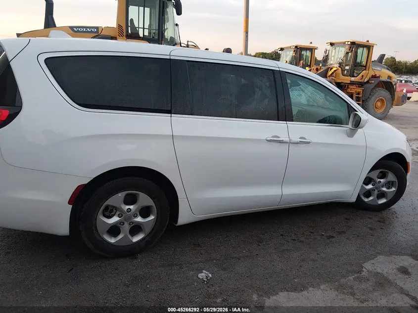 2018 CHRYSLER PACIFICA HYBRID TOURING PLUS