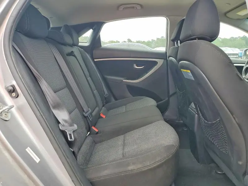 2013 HYUNDAI ELANTRA GT BASE  