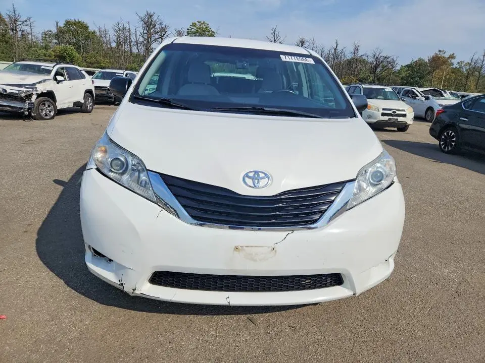 2017 TOYOTA SIENNA L 7-PASSENGER  