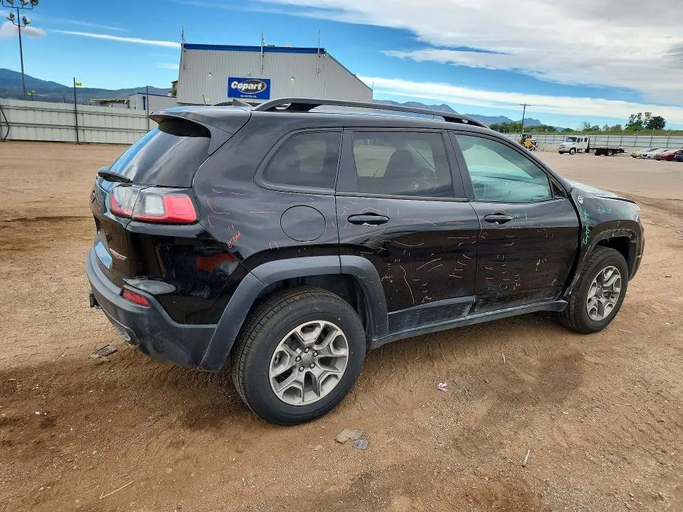 2022 JEEP CHEROKEE TRAILHAWK  