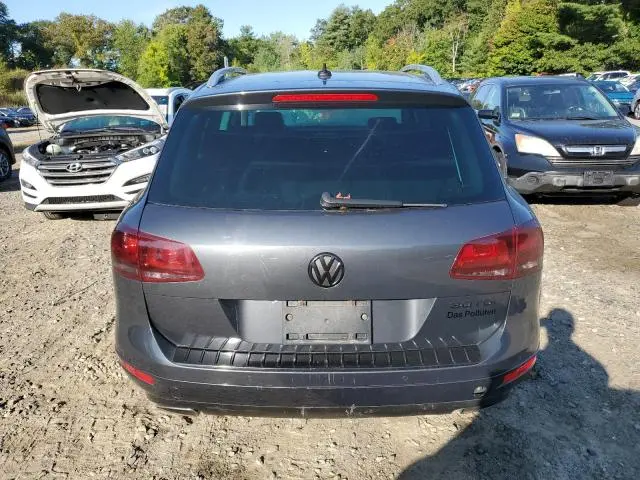 2012 VOLKSWAGEN TOUAREG V6 TDI  
