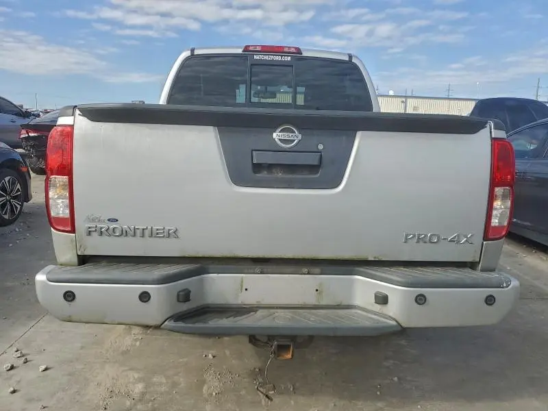 2018 NISSAN FRONTIER S  