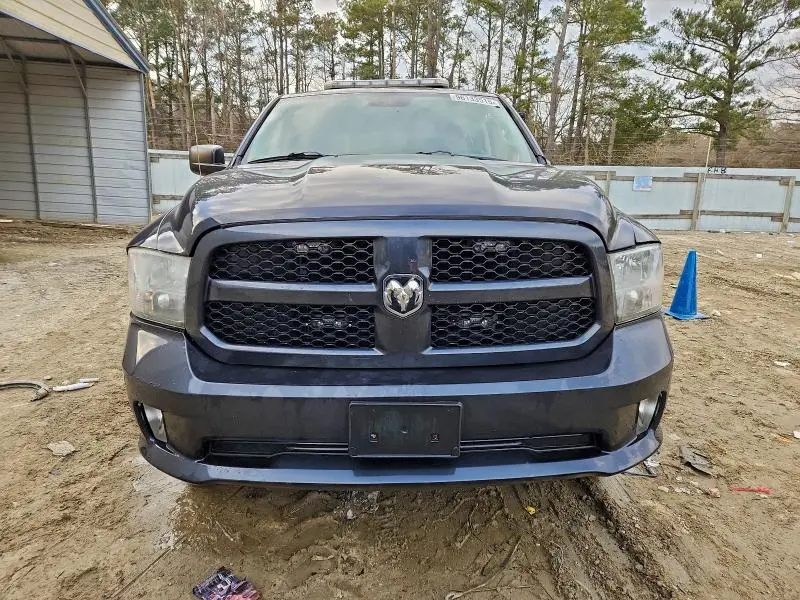 2013 RAM 1500 ST  