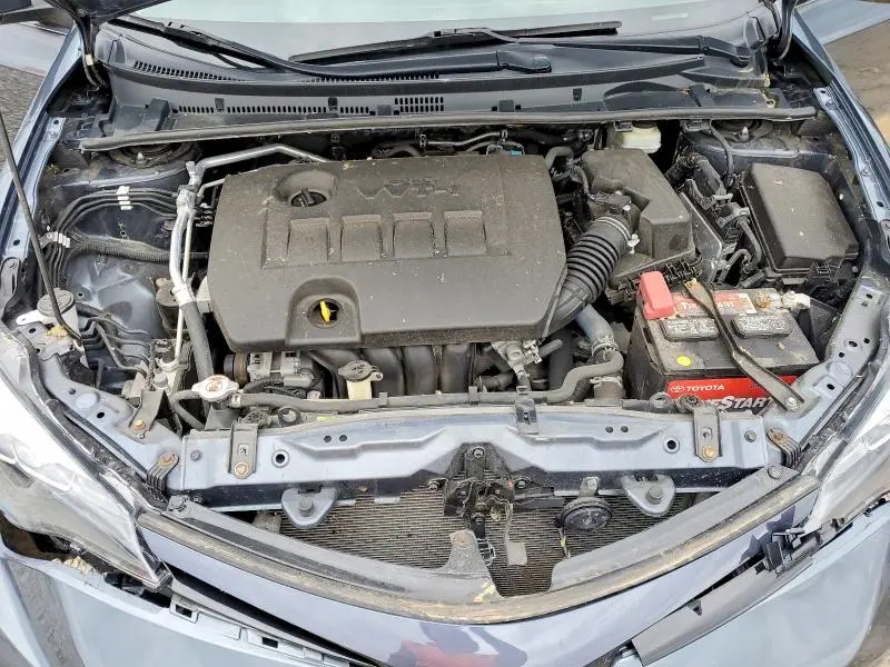 2018 TOYOTA COROLLA SE  