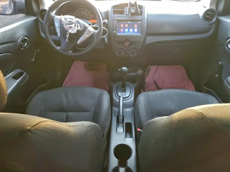 2019 NISSAN VERSA S  