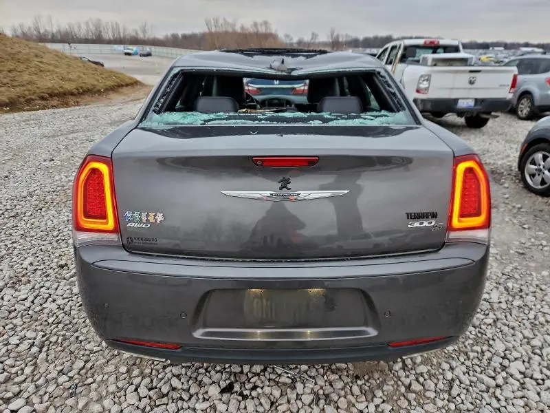 2018 CHRYSLER 300 S  
