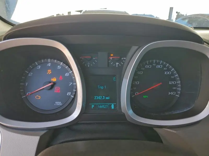 2010 CHEVROLET EQUINOX LT  