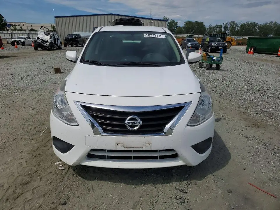 2015 NISSAN VERSA 1.6 SV  