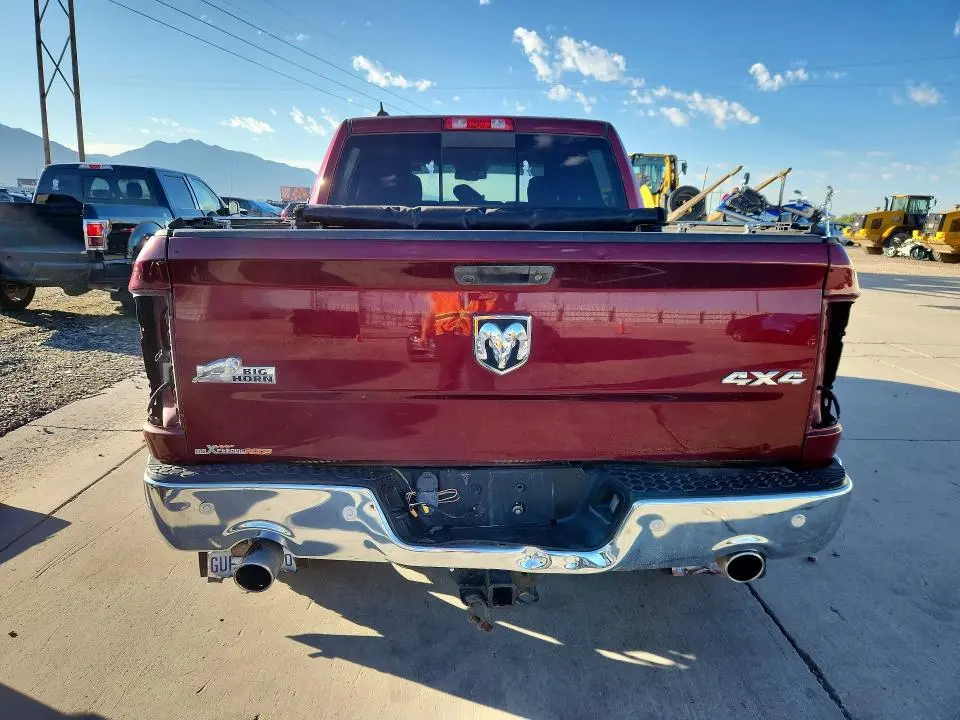 2017 RAM 1500 SLT  