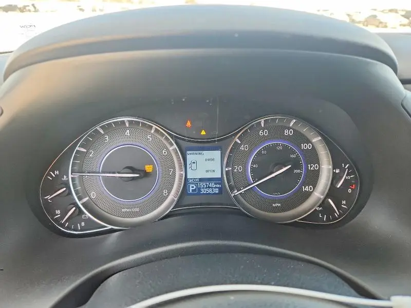 2014 INFINITI QX80   