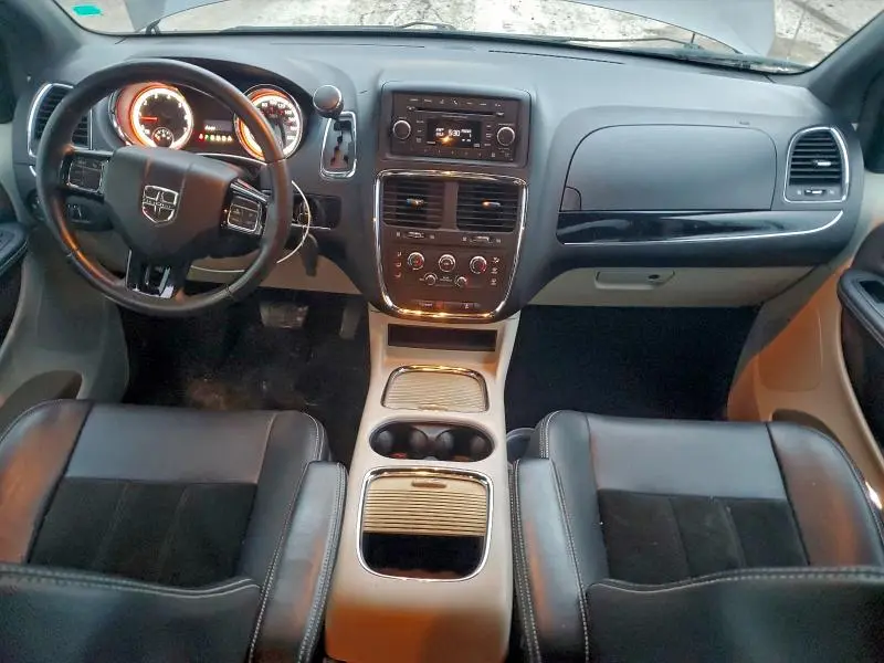 2014 DODGE GRAND CARAVAN SE  