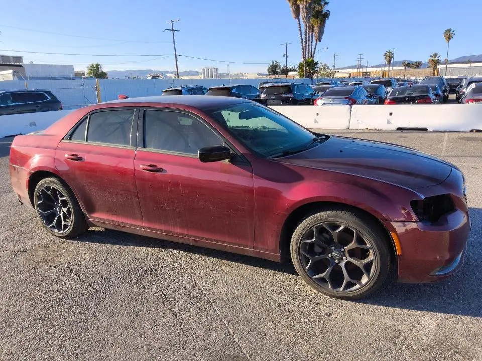 2019 CHRYSLER 300 TOURING  