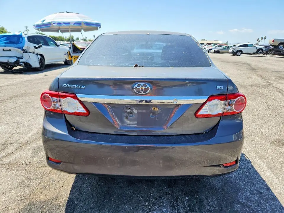 2011 TOYOTA COROLLA LE  
