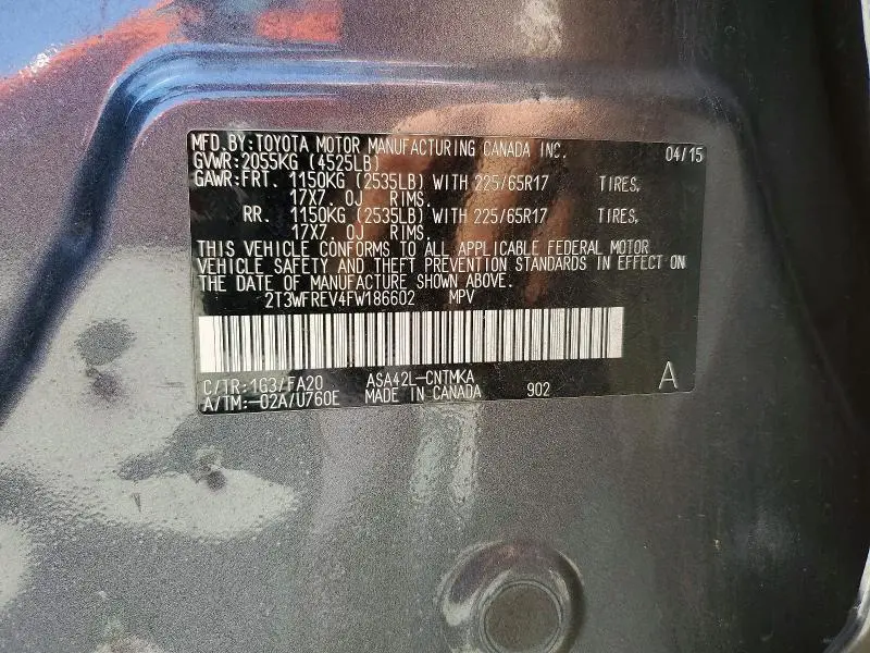 2015 TOYOTA RAV4 XLE  