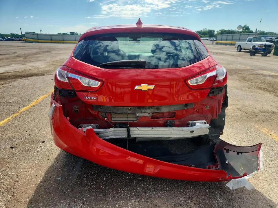 2018 CHEVROLET CRUZE LT  