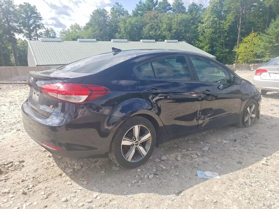 2018 KIA FORTE S  