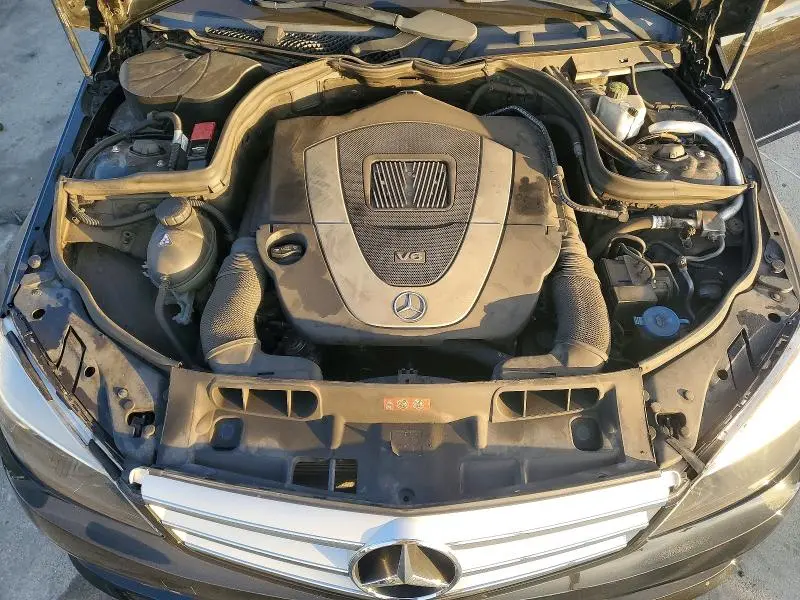 2011 MERCEDES-BENZ C 300  