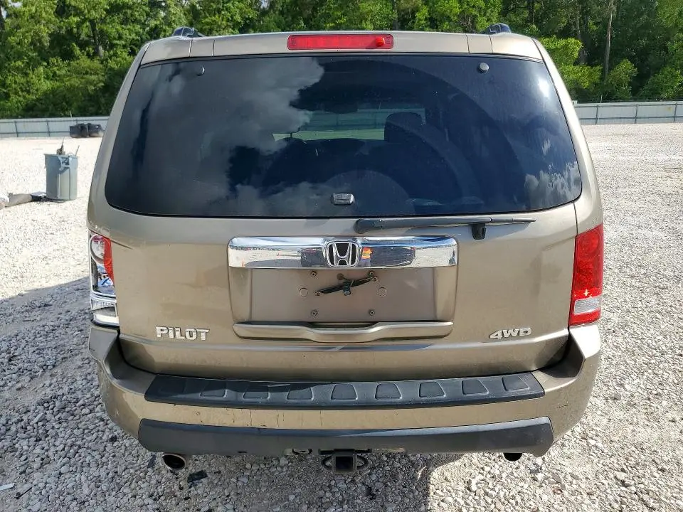2011 HONDA PILOT EX  