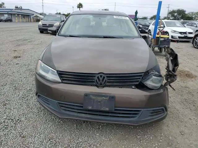 2012 VOLKSWAGEN JETTA SE  